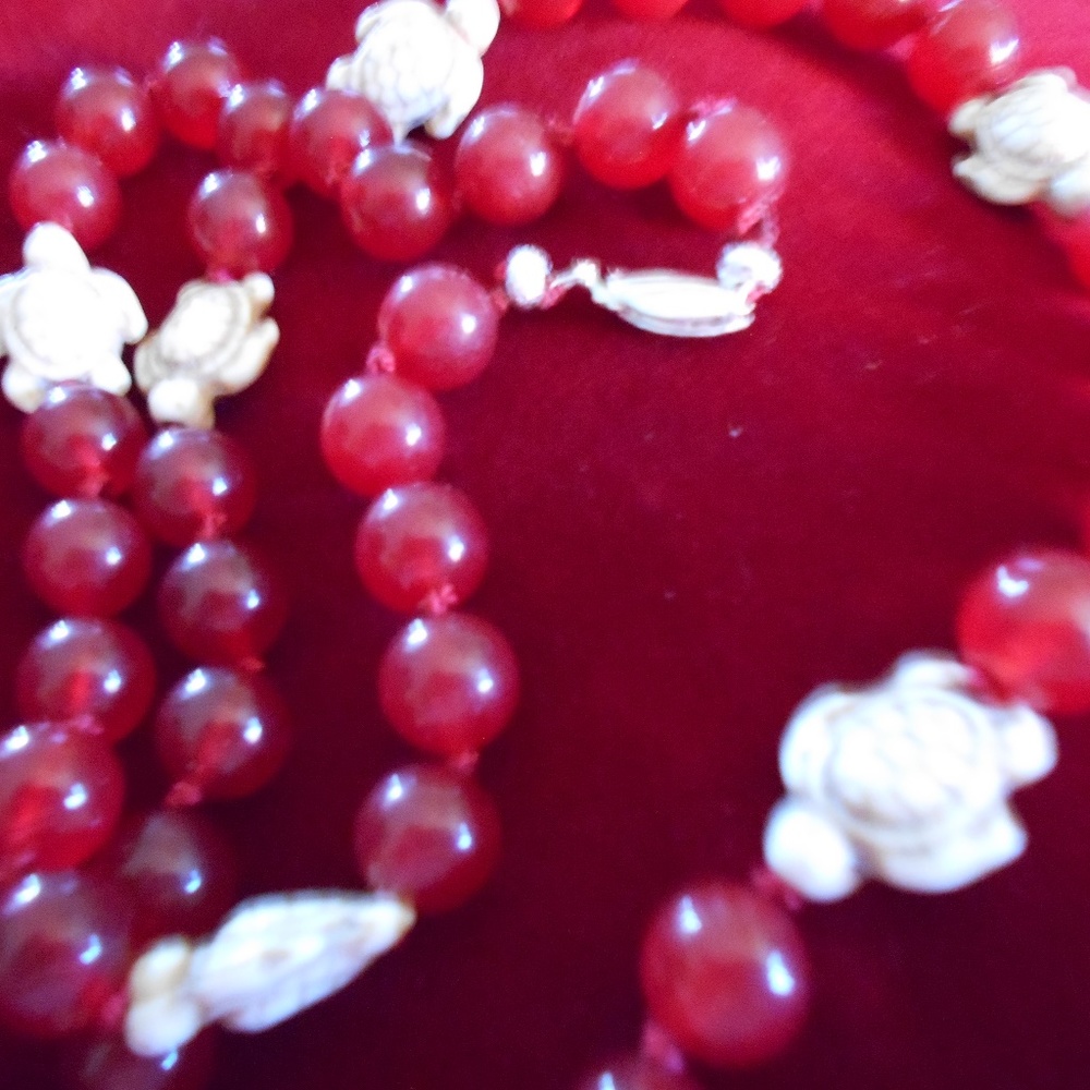 Red Jade & White Turtle Beads 14 k wg Clasp